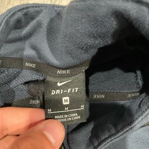 Nike Pullover
